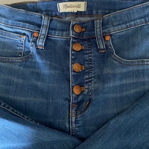 Madewell 10” High Rise Skinny Button Front 27 P